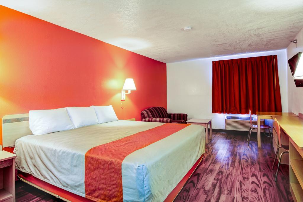 Motel 6-Columbia, Mo - East Eksteriør bilde