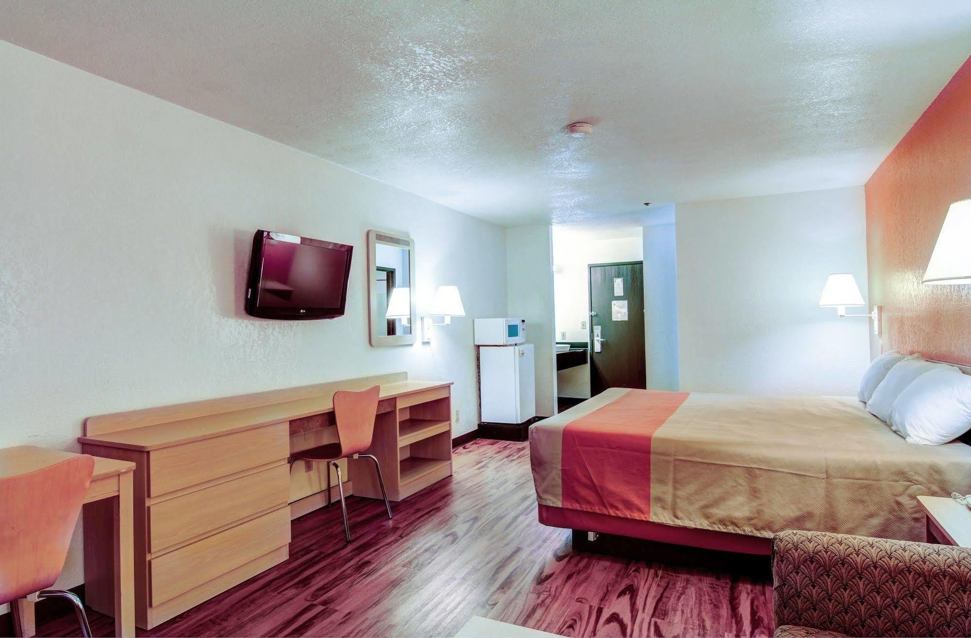 Motel 6-Columbia, Mo - East Eksteriør bilde
